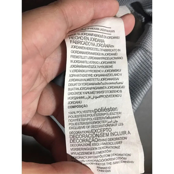 Womens Under Armour Hoodie Casual Grey Light Pink Logo Casual Winter - Picture 5 of 5